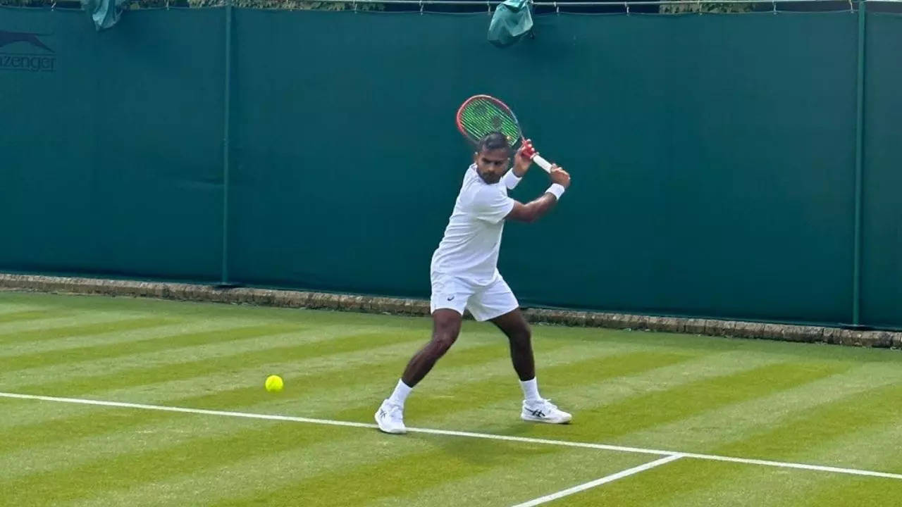 Sumit Nagal, Sumit Nagal defeated by Miomir Kecmanovic, Sumit Nagal vs Miomir Kecmanovic, Miomir Kecmanovic,  Wimbledon 2024 first round, Wimbledon 2024, Tennis News Hindi, Tennis News In Hindi, Sports News in Hindi,