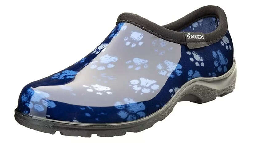 Best Floaters for Women to Keep Your Feet Dry in Monsoon