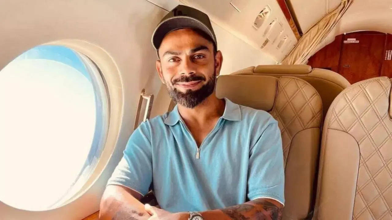 virat kohli aeroplane