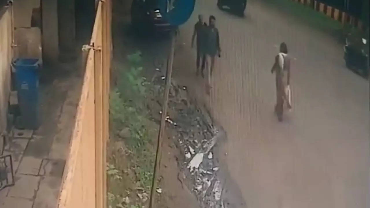 Nasik Accident