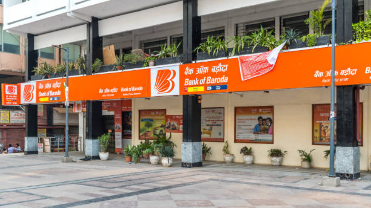 Bank of Baroda hikes MCLR