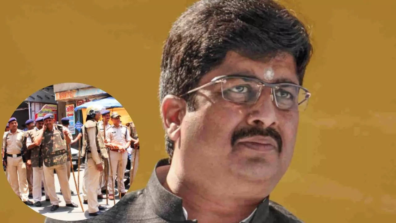 kunda mla raja bhaiya father news