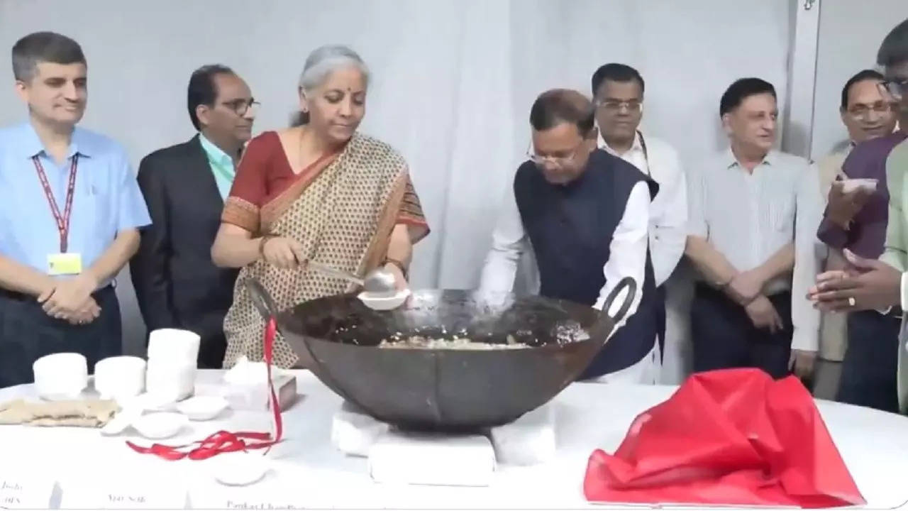 Halwa ceremony