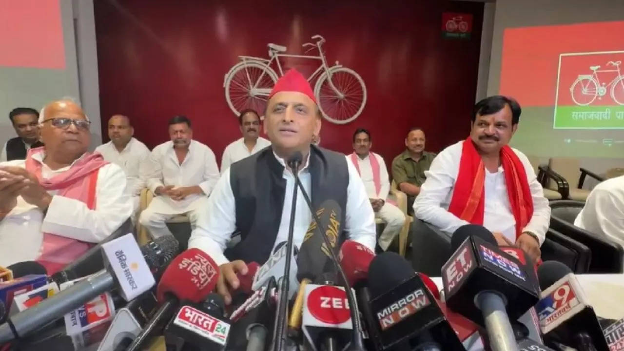 akhilesh yadav on bjp