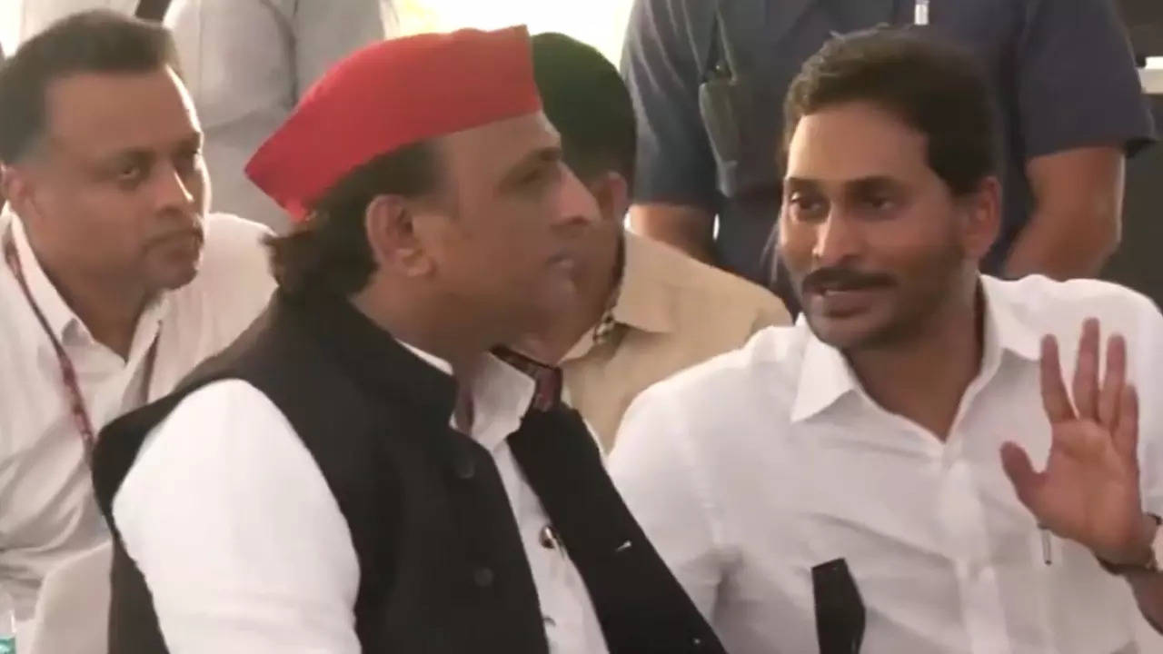 Jagan Mohan Reddy-Akhilesh Yadav