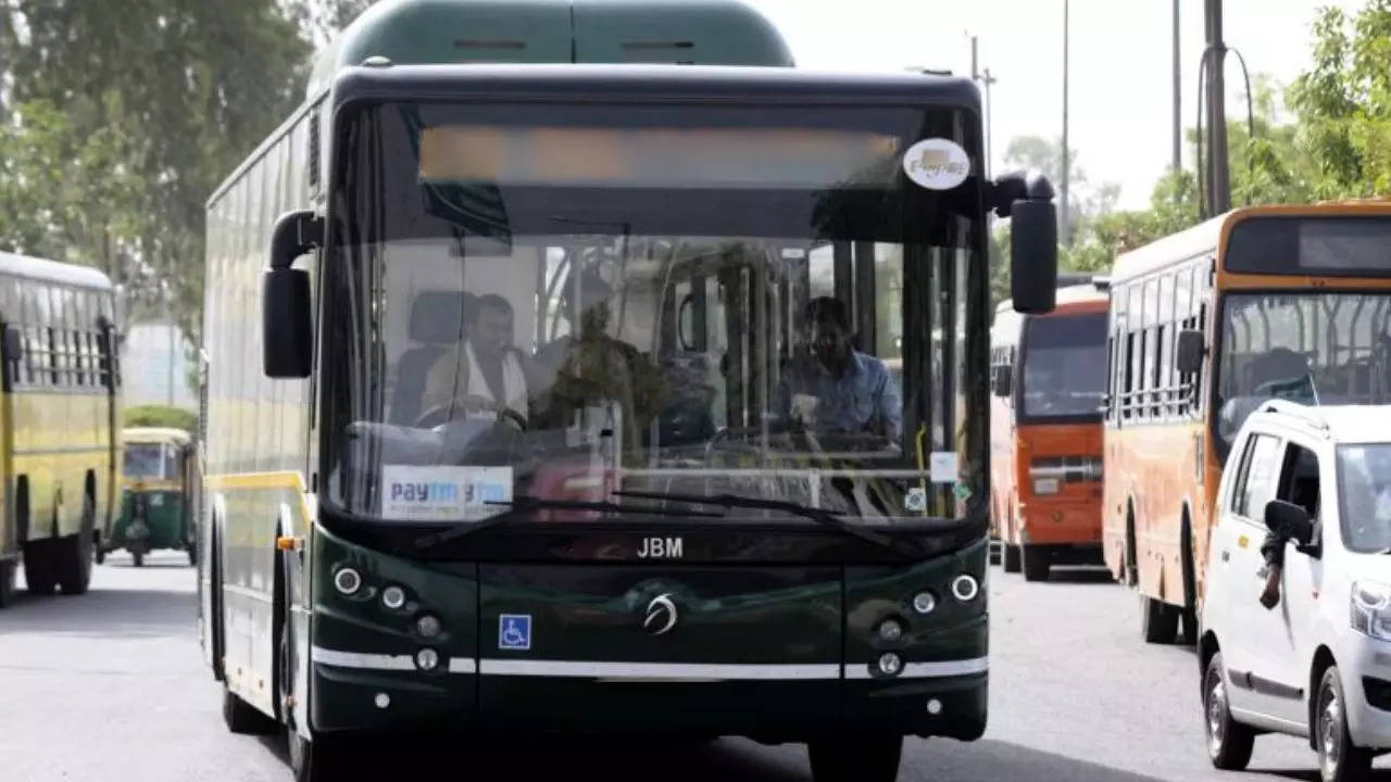 Noida City Bus