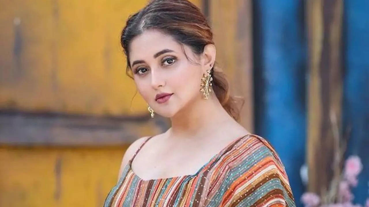 Rashami Desai Painful Story After Divorce