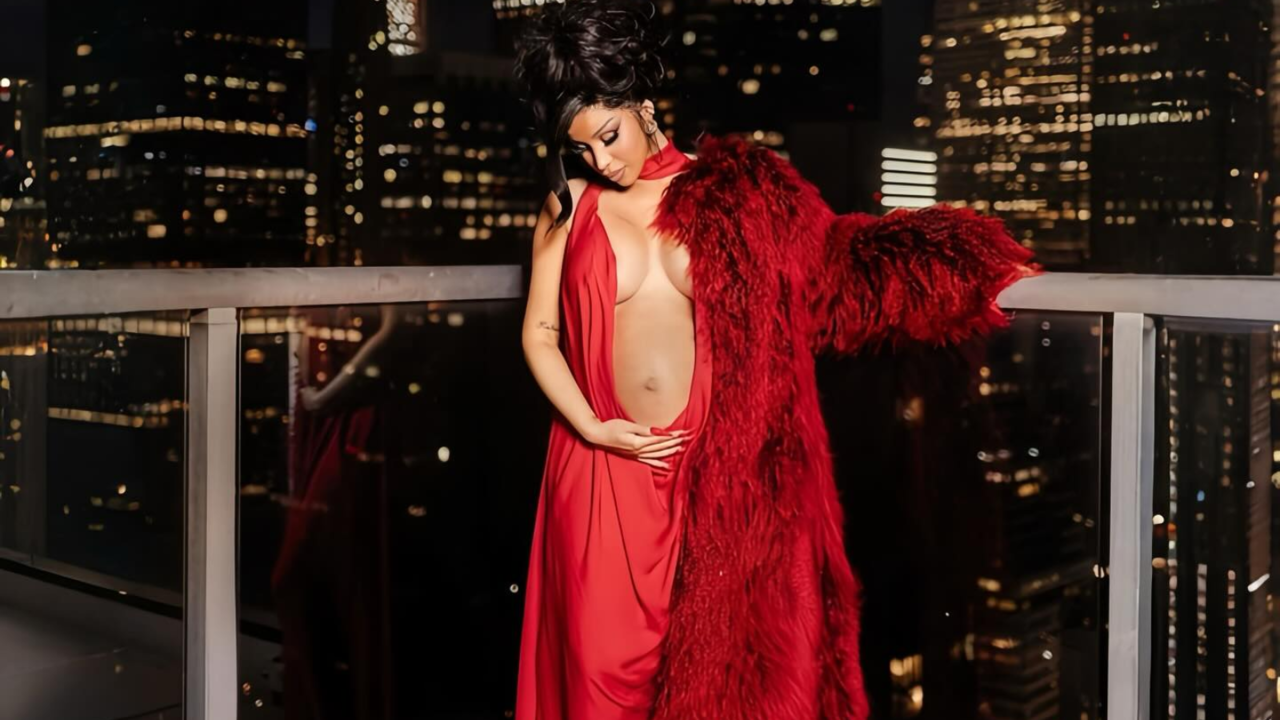 Cardi B Announces Pregnancy Day After Filing For Divorce From Husband Offset