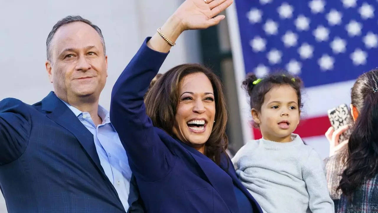 Kamala Harris husband cheating first wife