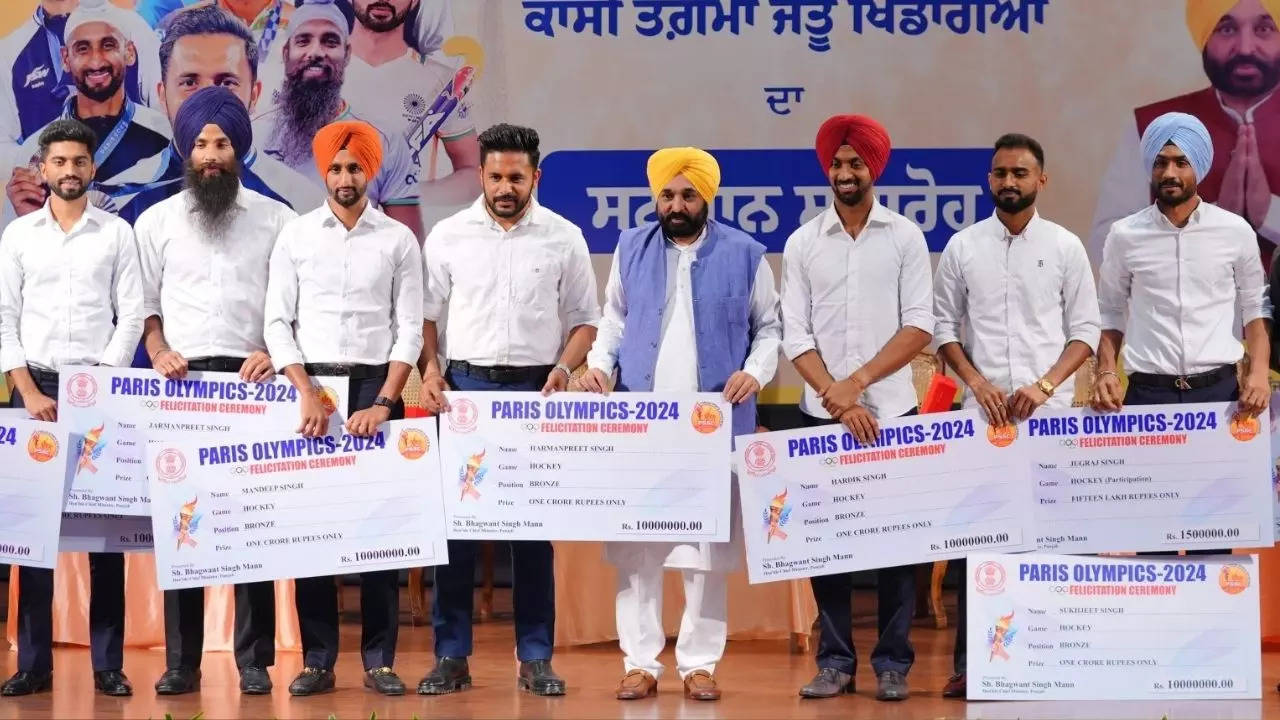 india Players, Indian Hockey Team, Hockey India, Hockey India Updates, Harmanpreet Singh, Punjab government, Punjab government awards, Punjab government awards One Crore, Olympic hockey players, Paris Olympics 2024, Paris Olympics 2024 Updates, Paris Olympics 2024 Updates,