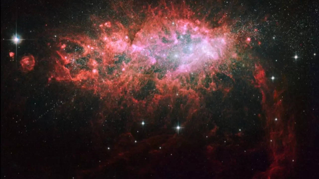 NGC 1569 starburst galaxy 