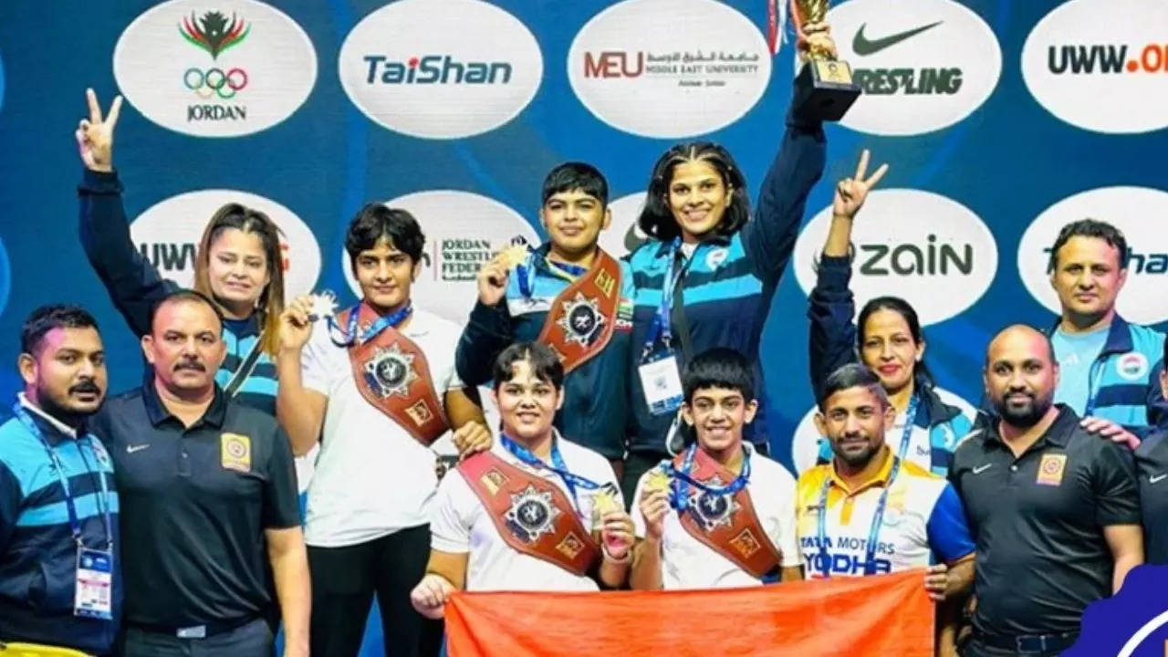 Wrestling Team World Championships, Wrestling World Championships 2024, Indian Wrestling Team, Indian Womens Wrestling Team, WFI, Amman, Jordan, womens wrestling team stuck in Amman, Sports News in Hindi, Sports News Hindi,