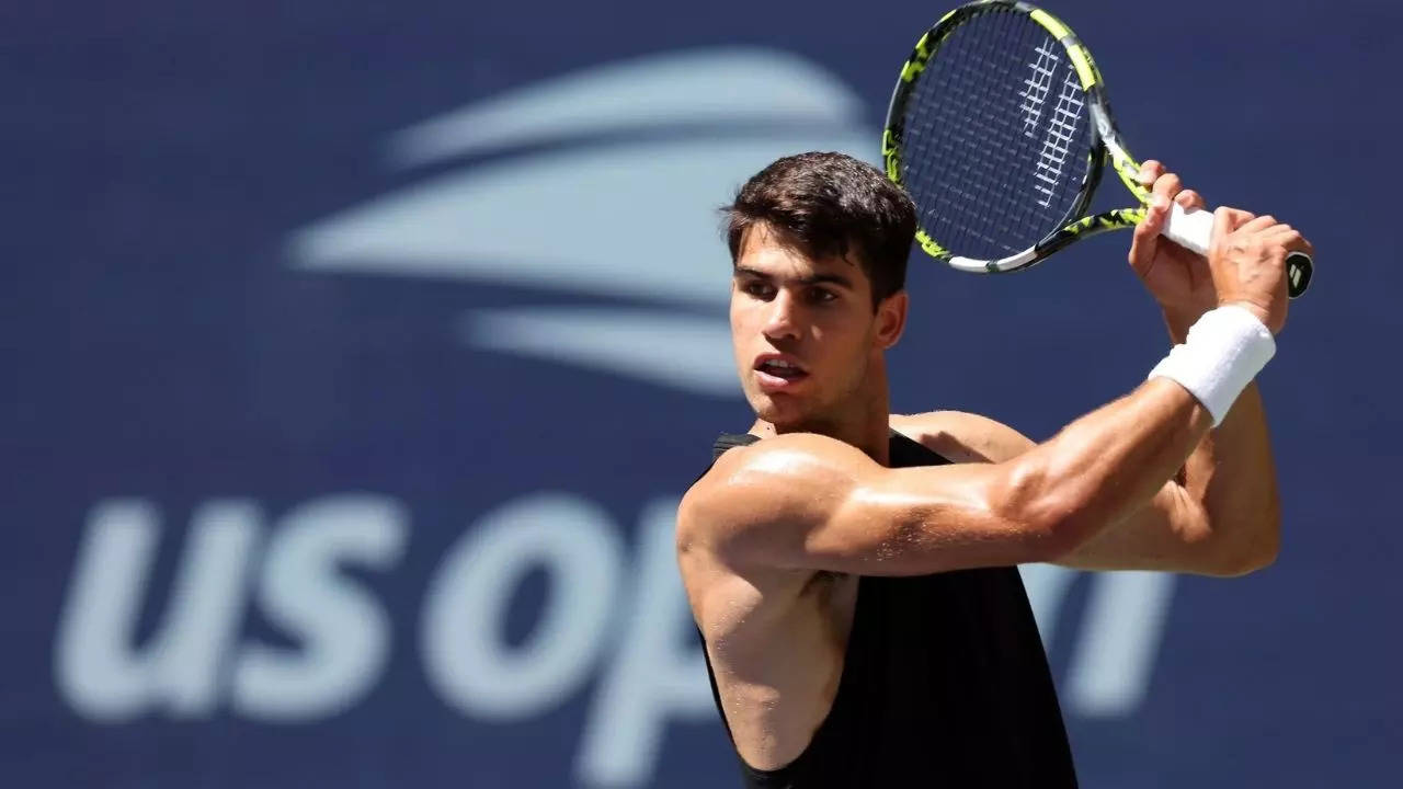 Carlos Alcaraz, Carlos Alcaraz Records, Carlos Alcaraz News, Carlos Alcaraz Second Round, Carlos Alcaraz Updates, Carlos Alcaraz Next Round, Carlos Alcaraz vs Li tu, Carlos Alcaraz win Against Li Tu, US Open 2024, US Open 2024 News, US Open 2024 Updates, US Open,