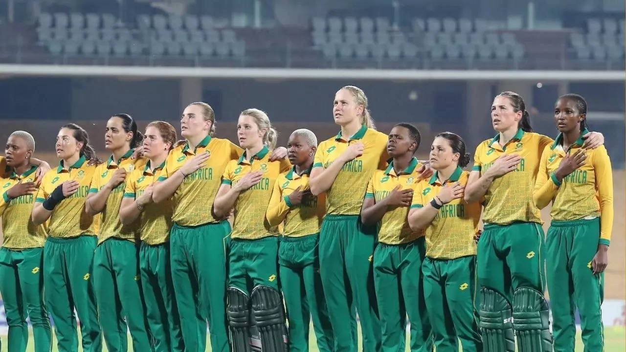 South Africa, South Africa Womens Team, Pakistan, Pakistan Womens Team, Pakistan vs South Africa, Pakistan vs South Africa T20 Match, Womens T20 World Cup 2024, Womens T20 World Cup, Womens T20 World Cup 2024 Updates, Womens T20 World Cup 2024 news, Cricket News Hindi, Cricket News in Hindi, Sports News in Hindi,