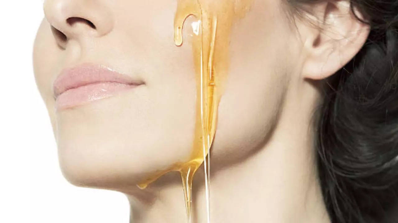 How to use honey to get glowing skin