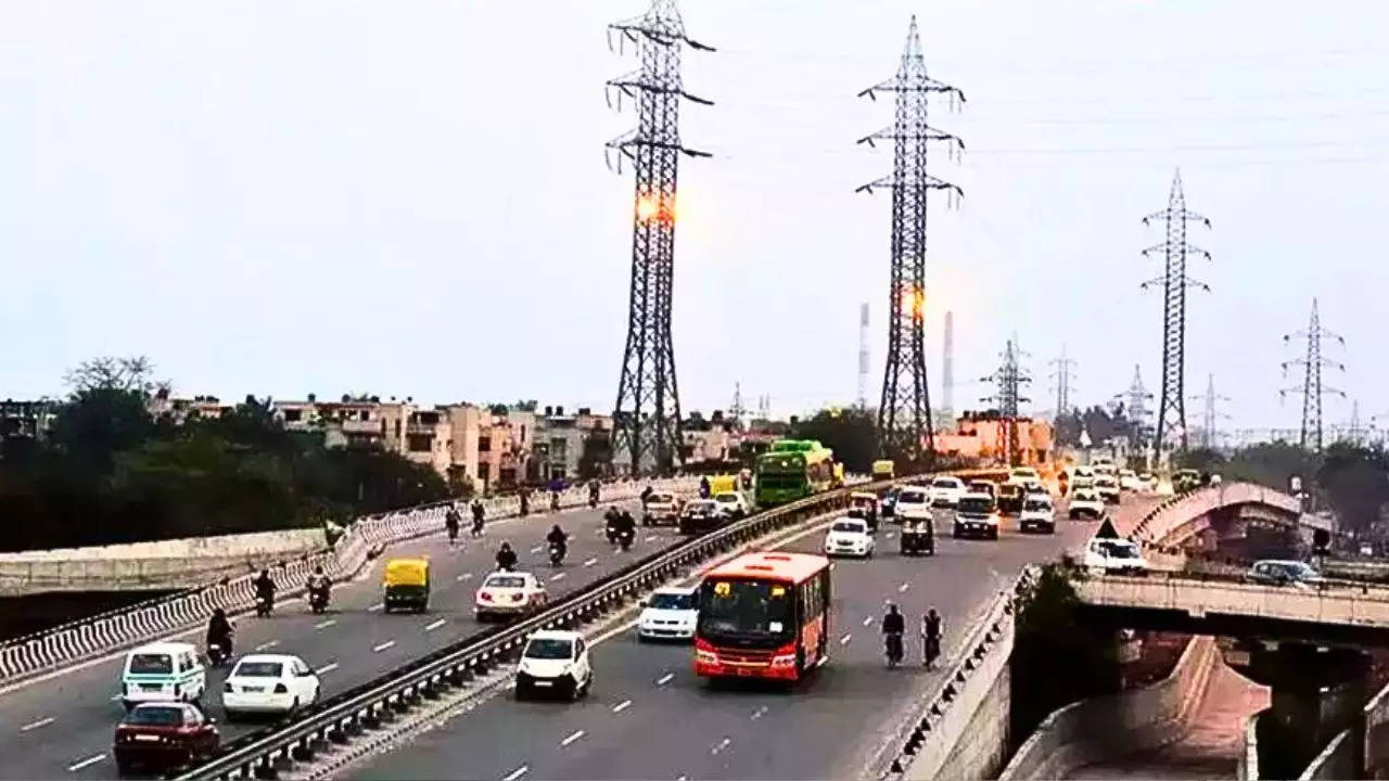 Sarita Vihar Flyover