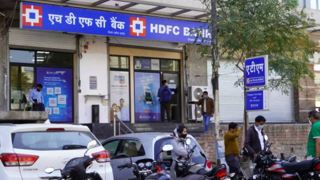 hdfc bank hikes loan rate on this tenure by 5bps details here