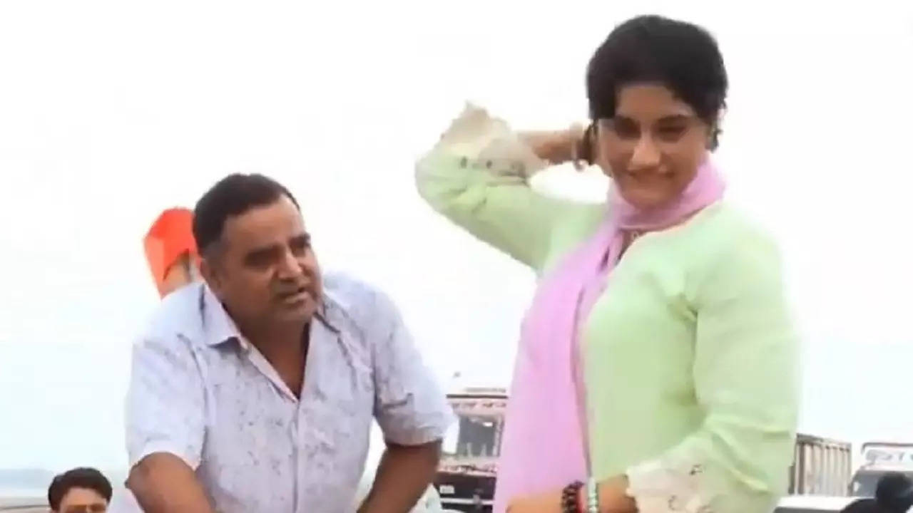 vinesh phogat starts election campaign for julana assembly seat haryana and slams brij bhushan sharan singh