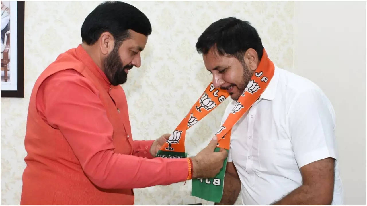 haryana assembly elections aap leader ranjit uppal joins bjp