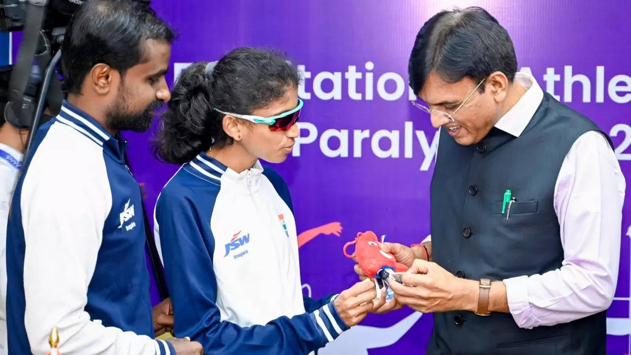 sports minister mansukh mandaviya announces prize money for paris paralympics medal winners