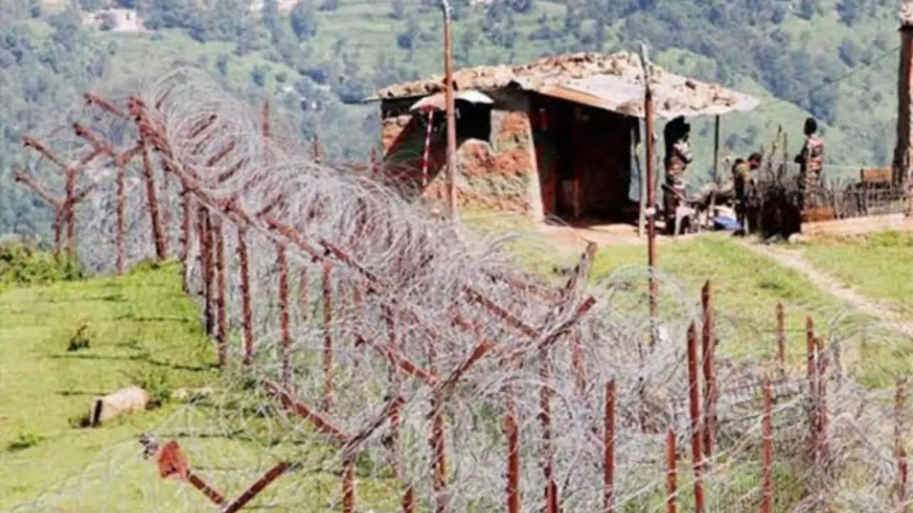 pakistani rangers violated ceasefire one bsf soldier injured bsf gave a befitting reply