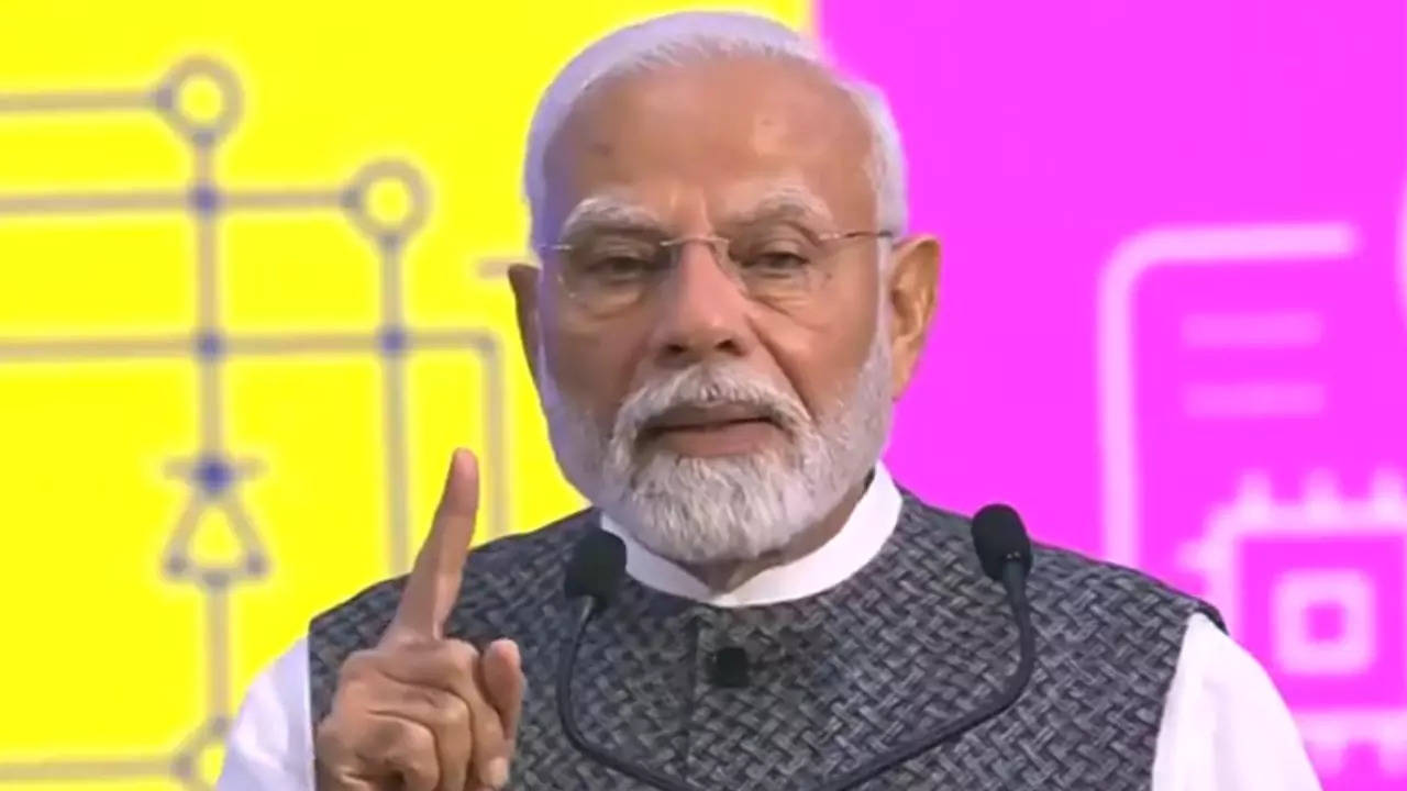 प्रधानमंत्री नरेंद्र मोदी