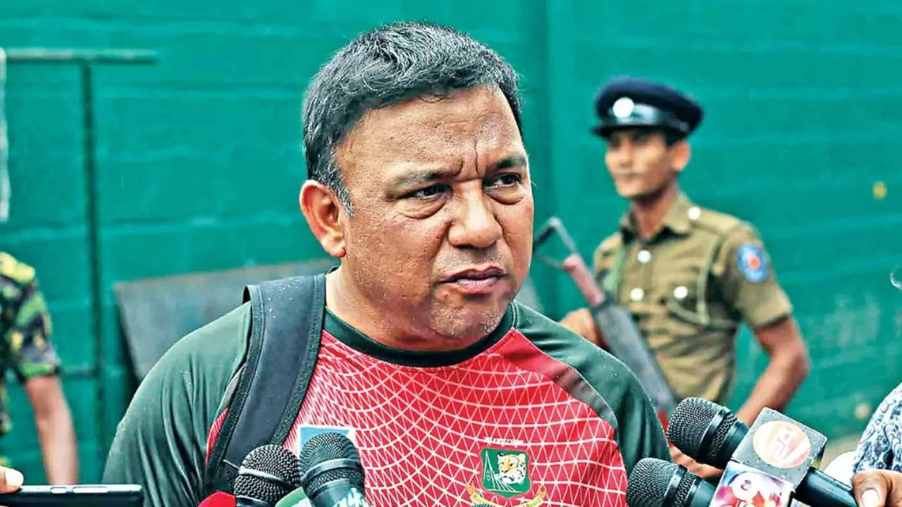 khaled mahmud resigns as bangladesh cricket board director ahead of india vs bangladesh test series