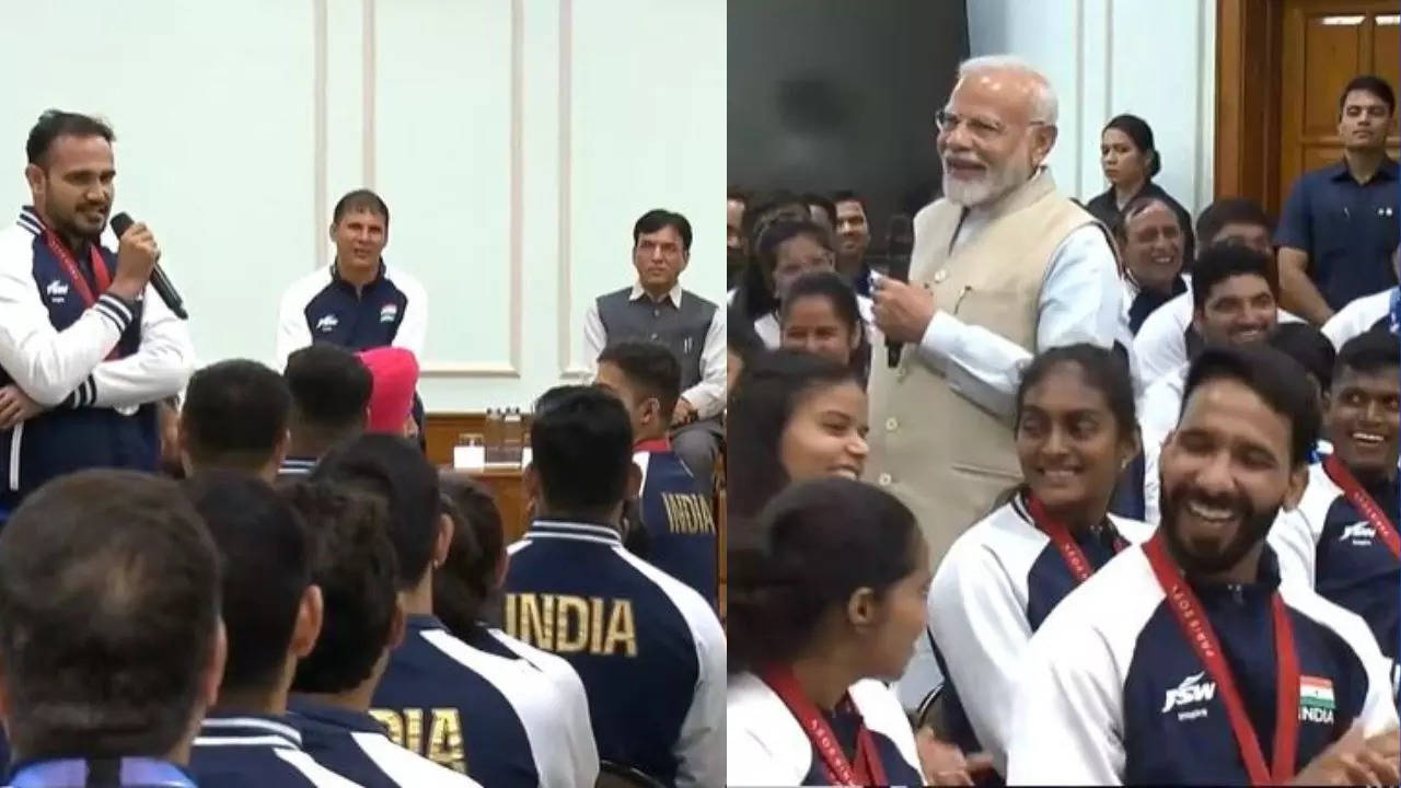 pm narendra modi met with paralympians at his residence interacted with them