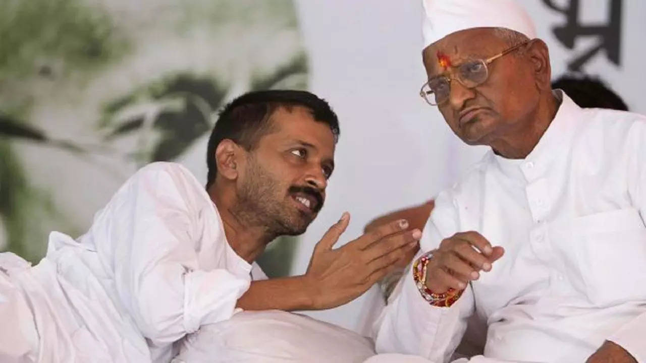 anns hazare and kejriwal