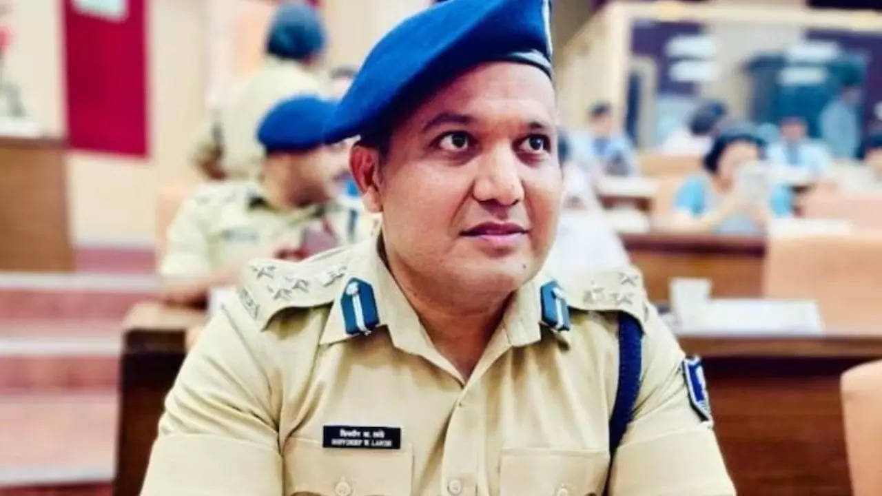 Who is IPS Shivdeep Lande