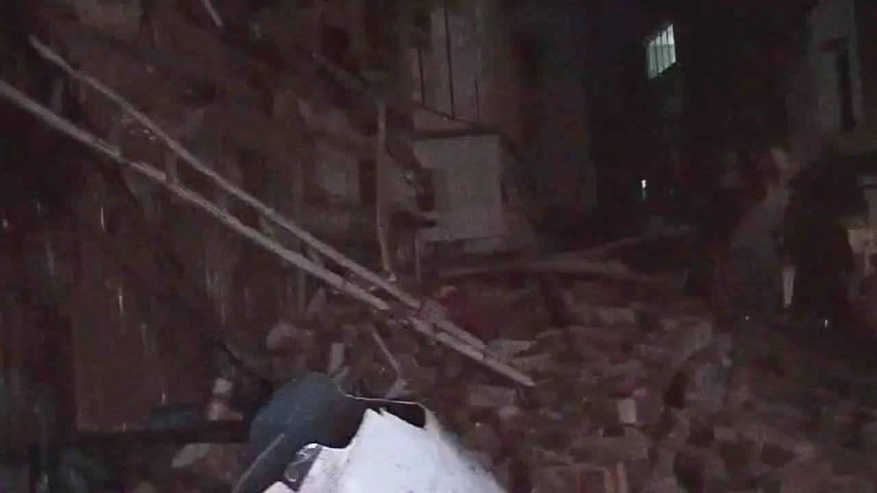 Muzaffarnagar House Collapsed