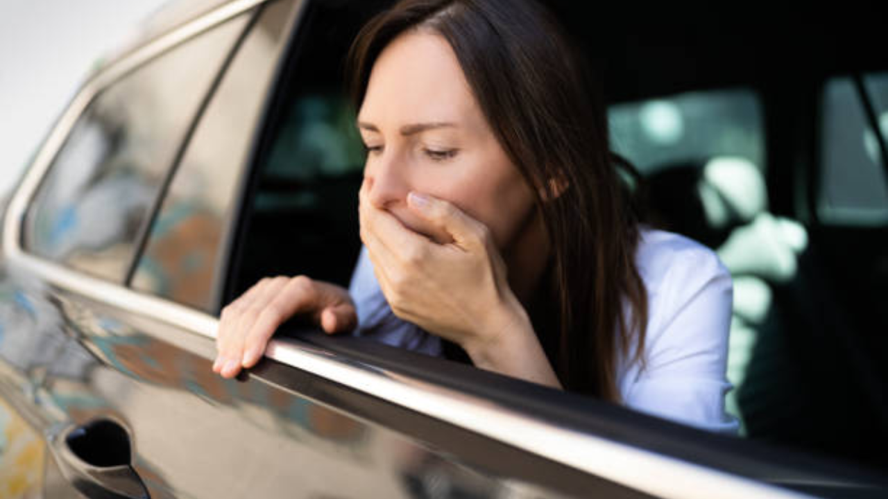 how to avoid motion sickness in car