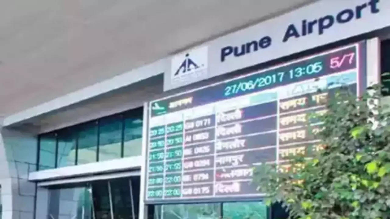 pune airport