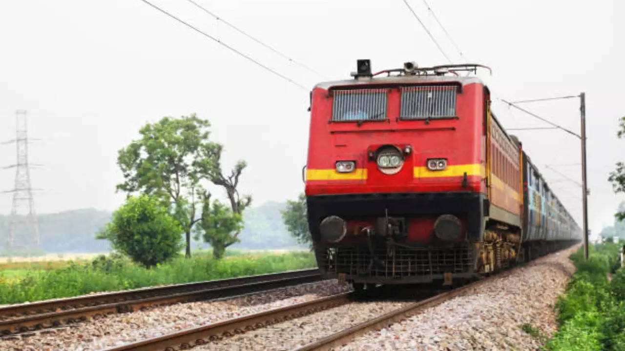 Mahabodhi Express