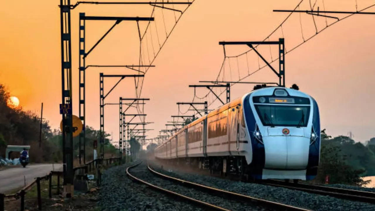 vande bharat on saharsa mansi railway line