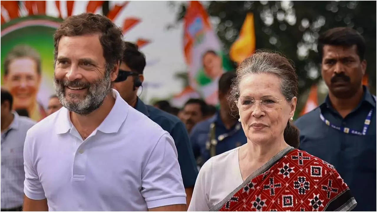 Rahul Gandhi- Sonia Gandhi