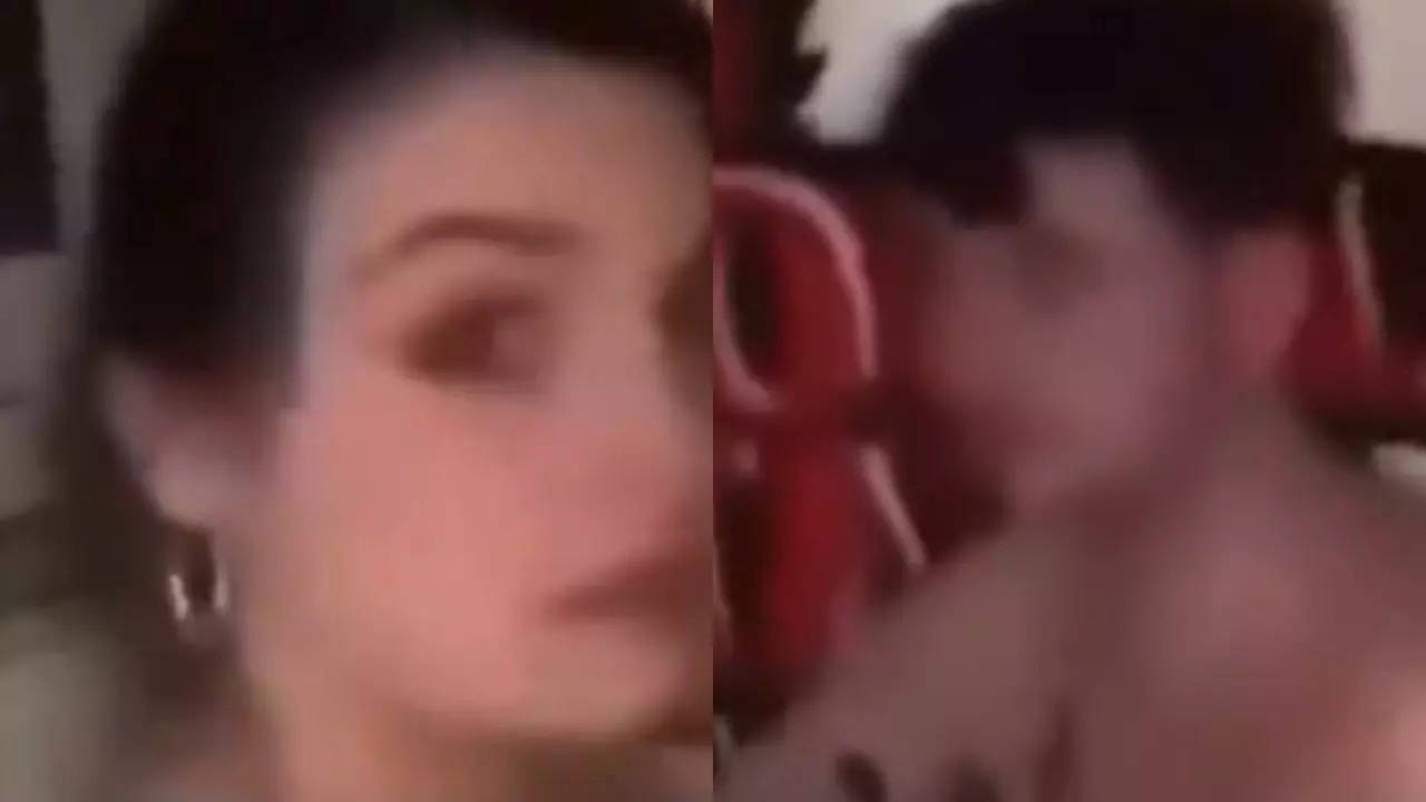 Couple Video