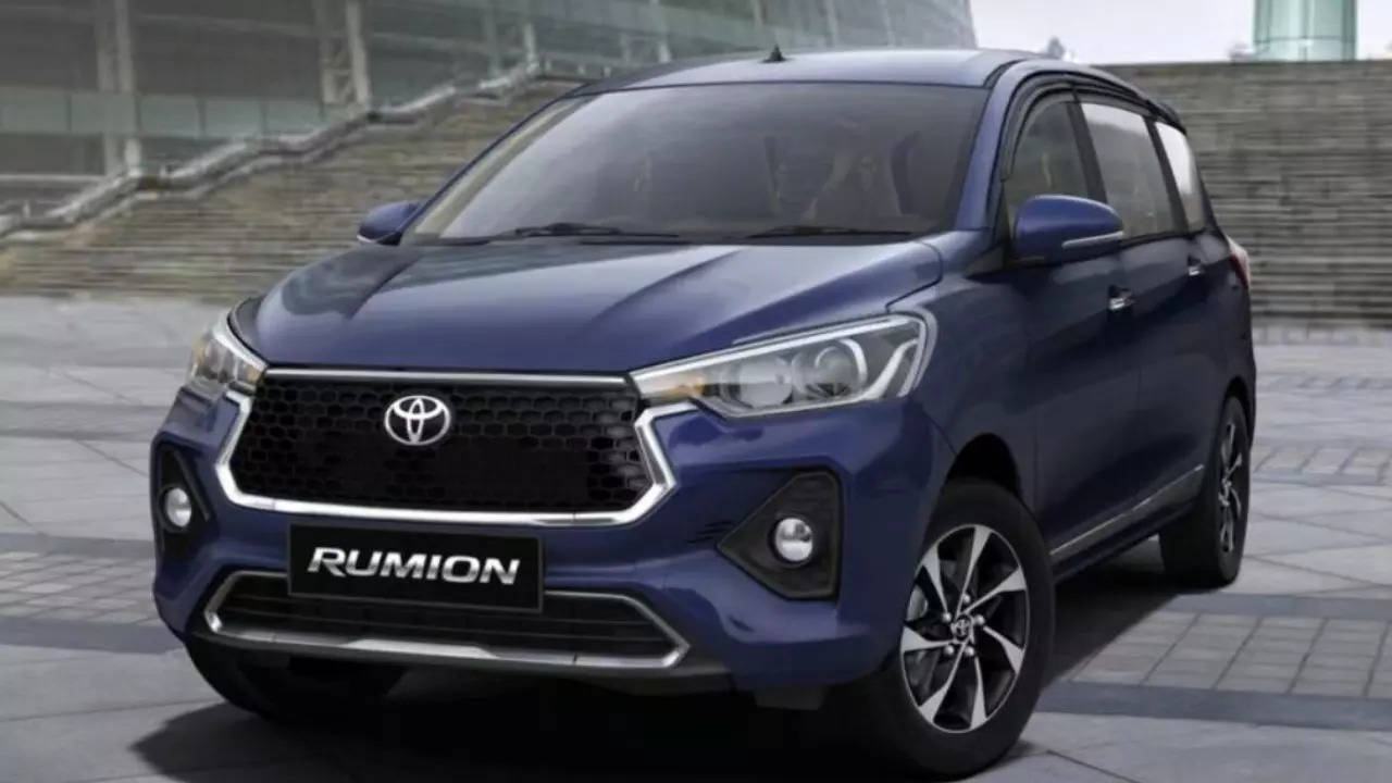 Toyota Rumion Festive Edition