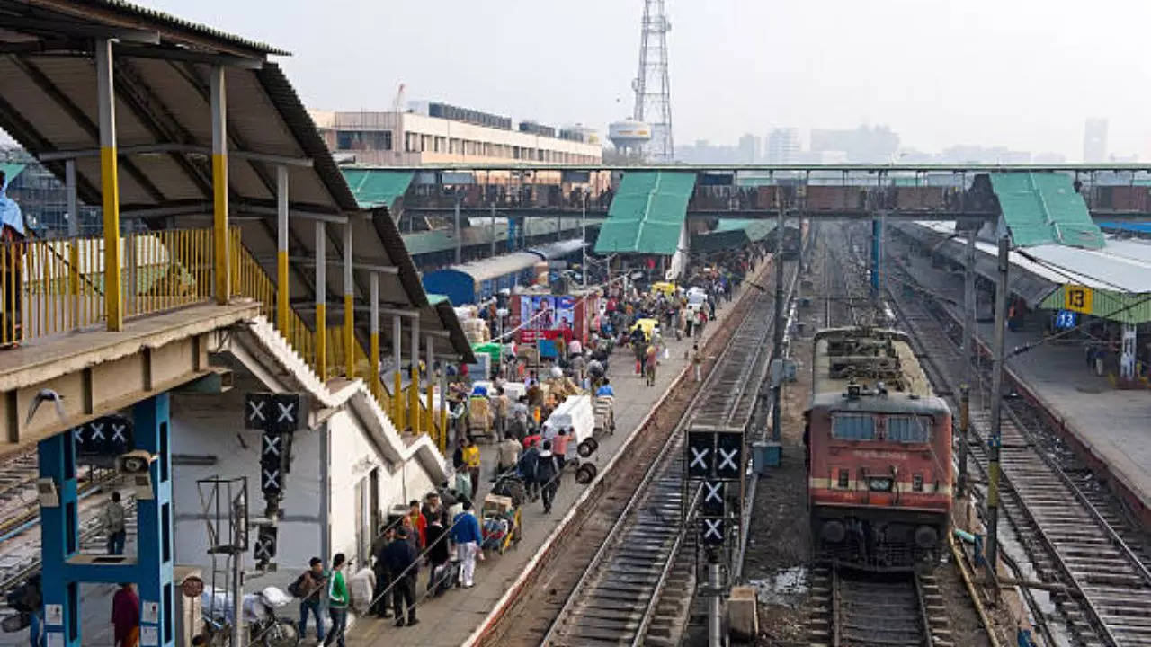 railway station