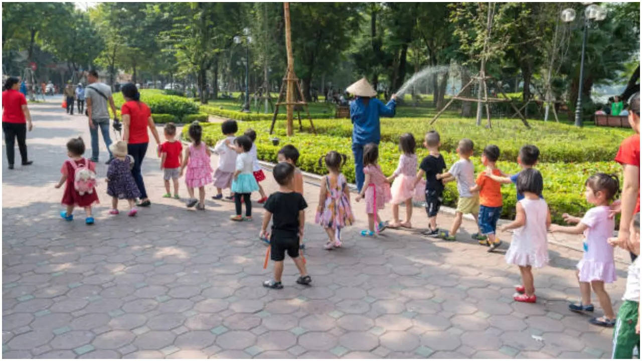 Kindergartens Closed in China