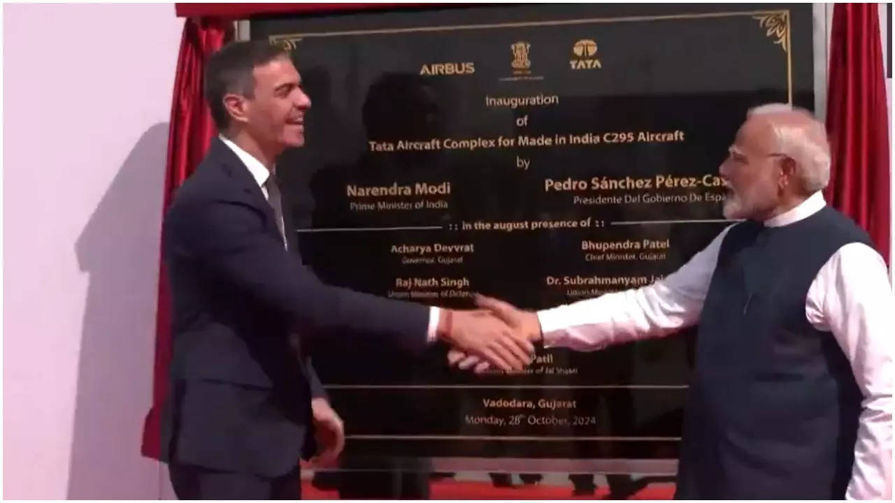 PM Narendra Modi- Spain President Pedro Sanchez