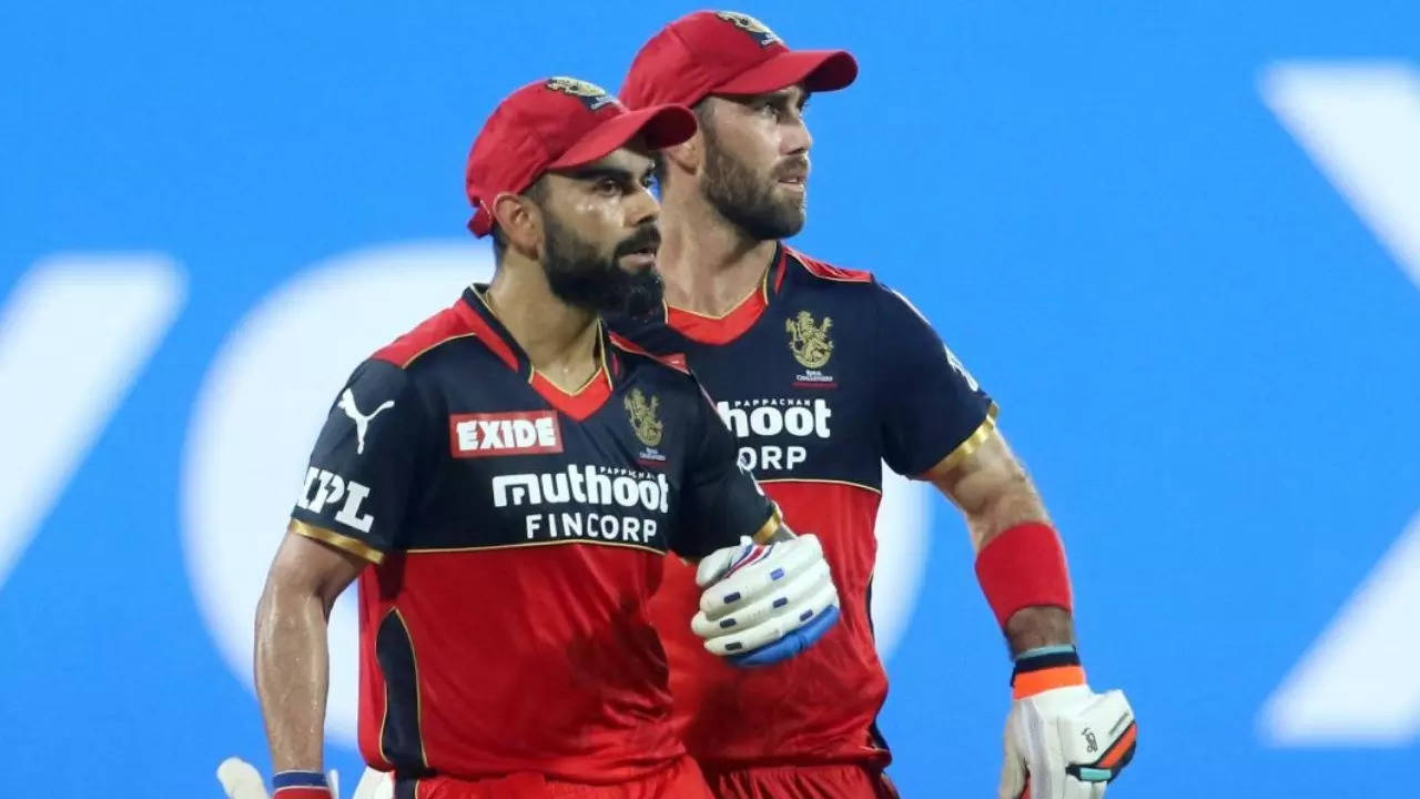 Virat Kohli Glenn Maxwell