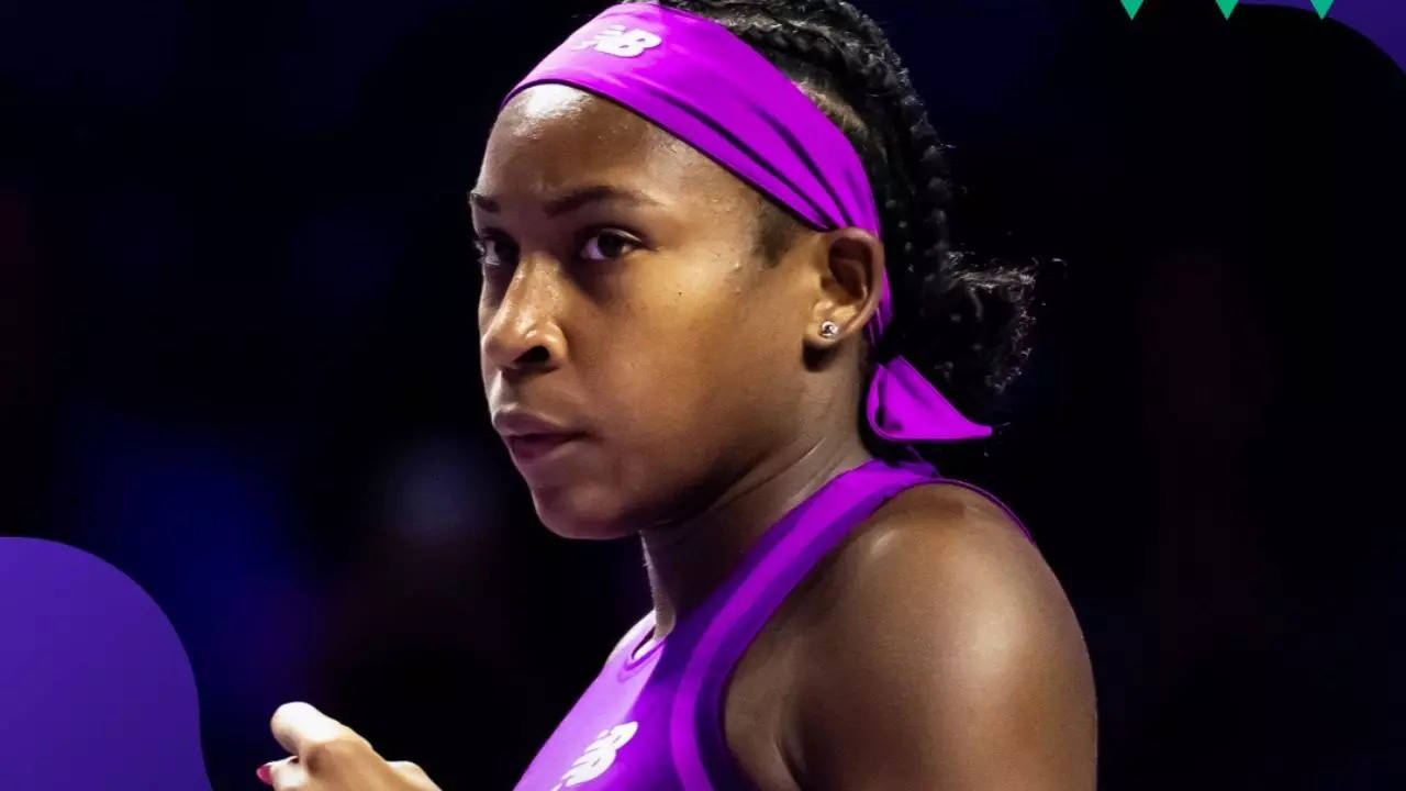 Coco Gauff, Coco Gauff Win, Coco Gauff WIN in WTA Finals, Coco Gauff vs Jessica Pegula, Jessica Pegula, Jessica Pegula Recors, WTA Finals, WTA Finals News, WTA Finals Updates,