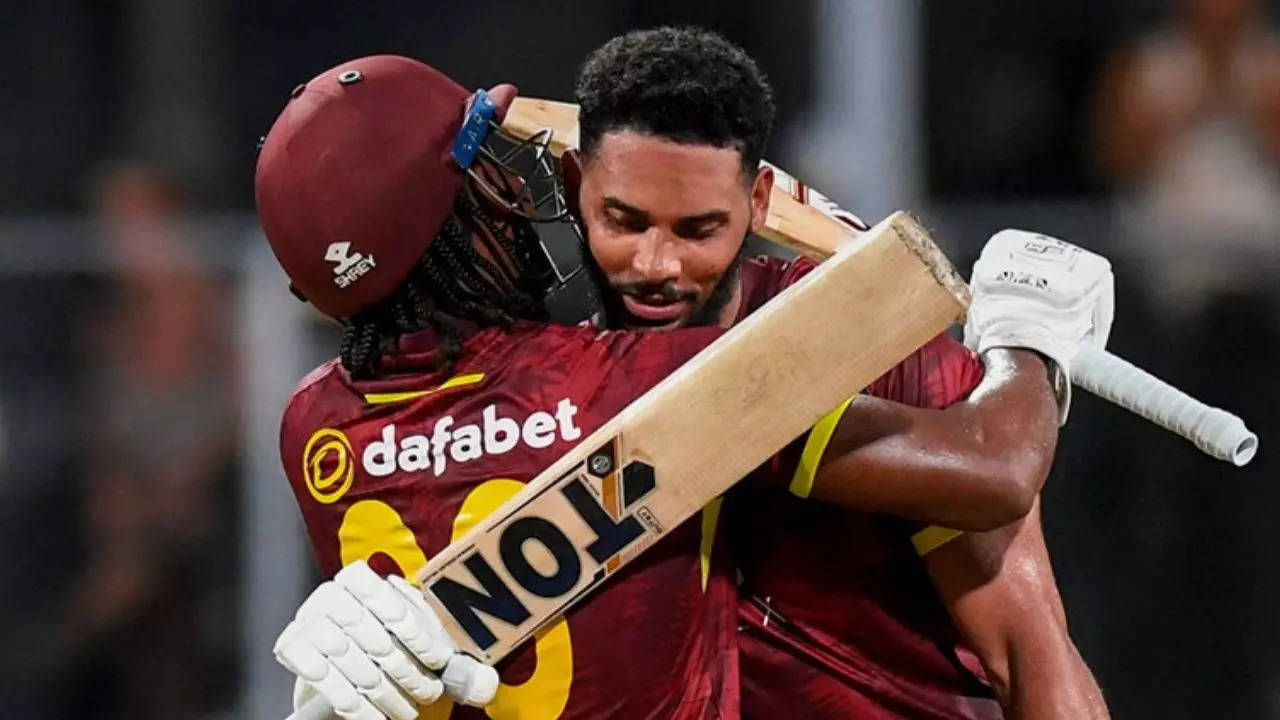 West Indies, West Indies vs England, WI vs ENG, West Indies fast bowler Alzarri Joseph, Alzarri Joseph, Alzarri Joseph suspend, Alzarri Joseph argument, Alzarri Joseph suspended captain Shai Hope, Alzarri Joseph vs Shai Hope,