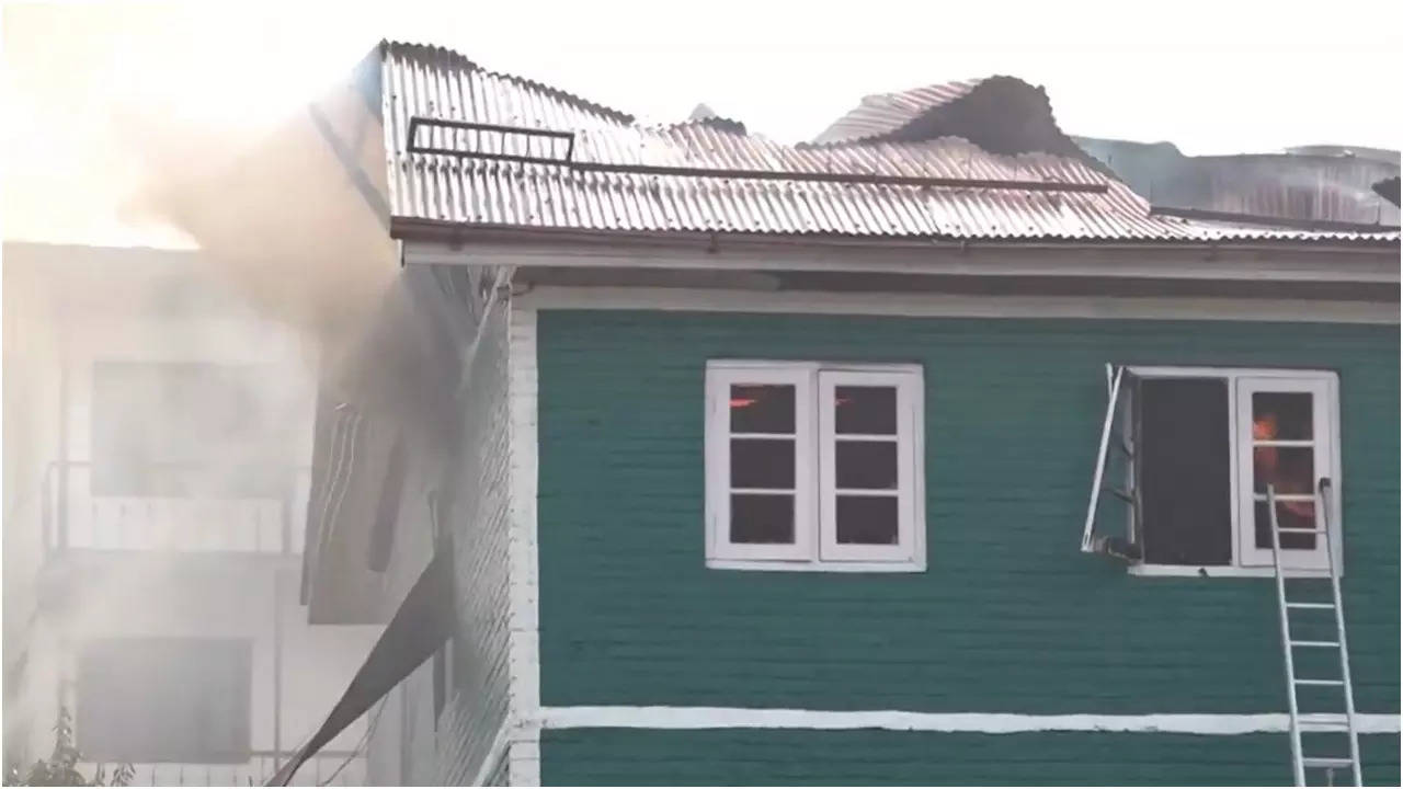 Srinagar School Fire