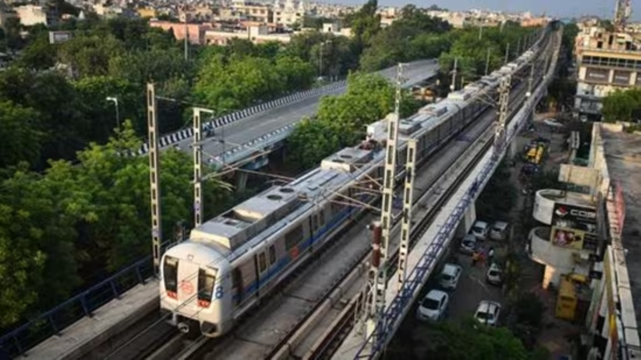 Delhi Metro पर यात्रा करने वाले ध्यान दें, येलो लाइन की सेवाएं 19 नवंबर तक रहेंगी प्रभावित