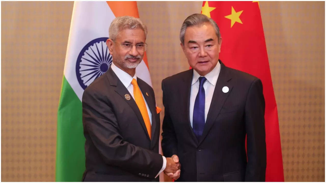 S Jaishankar met Chinese Foreign Minister