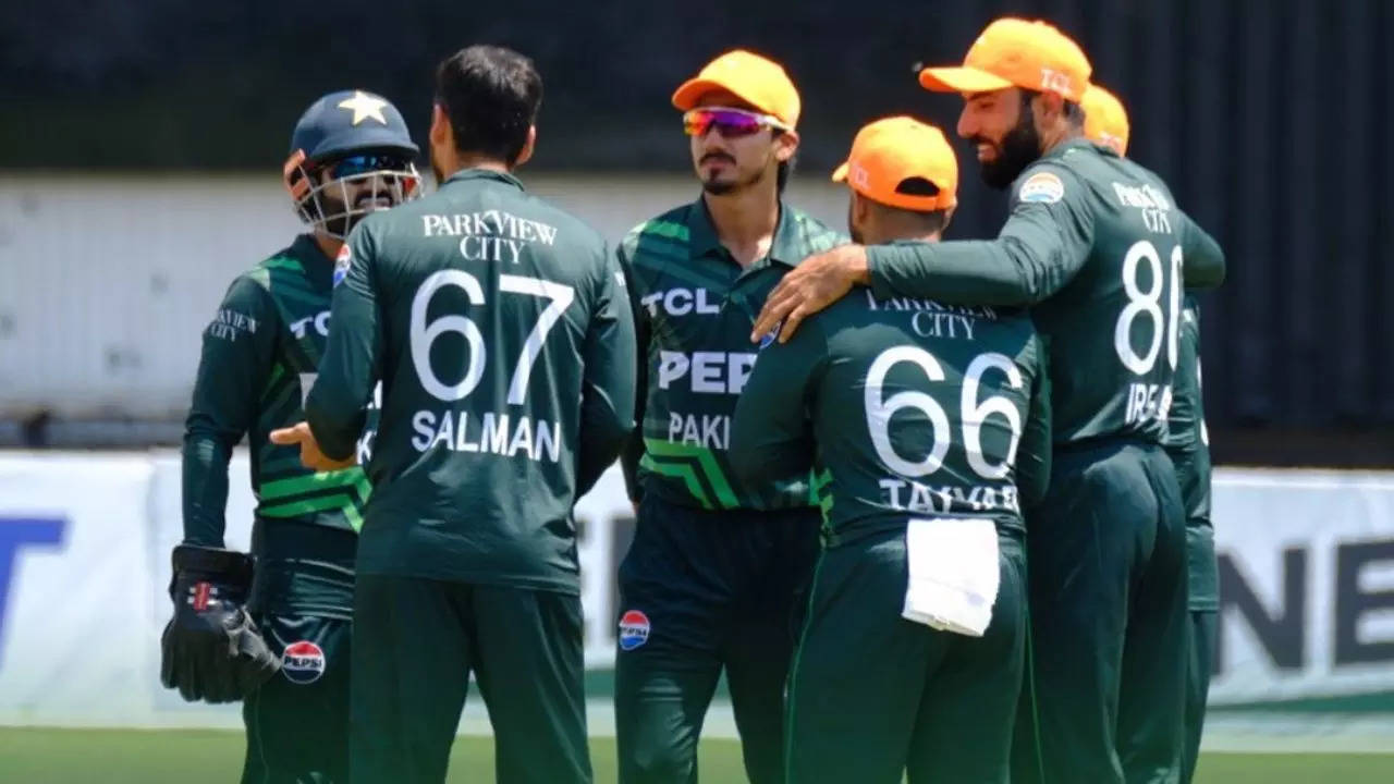 PAK vs ZIM, Saim Ayub Century, Saim Ayub Century in Zimbabwe, Pakistan beat Zimbabwe, Pakistan vs Zimbabwe, PAK vs ZIM, Pakistan beat Zimbabwe in second ODI, Pakistan vs Zimbabwe 2nd ODI Match, Cricket News in Hindi, Cricket News Hindi, Sports News in Hindi