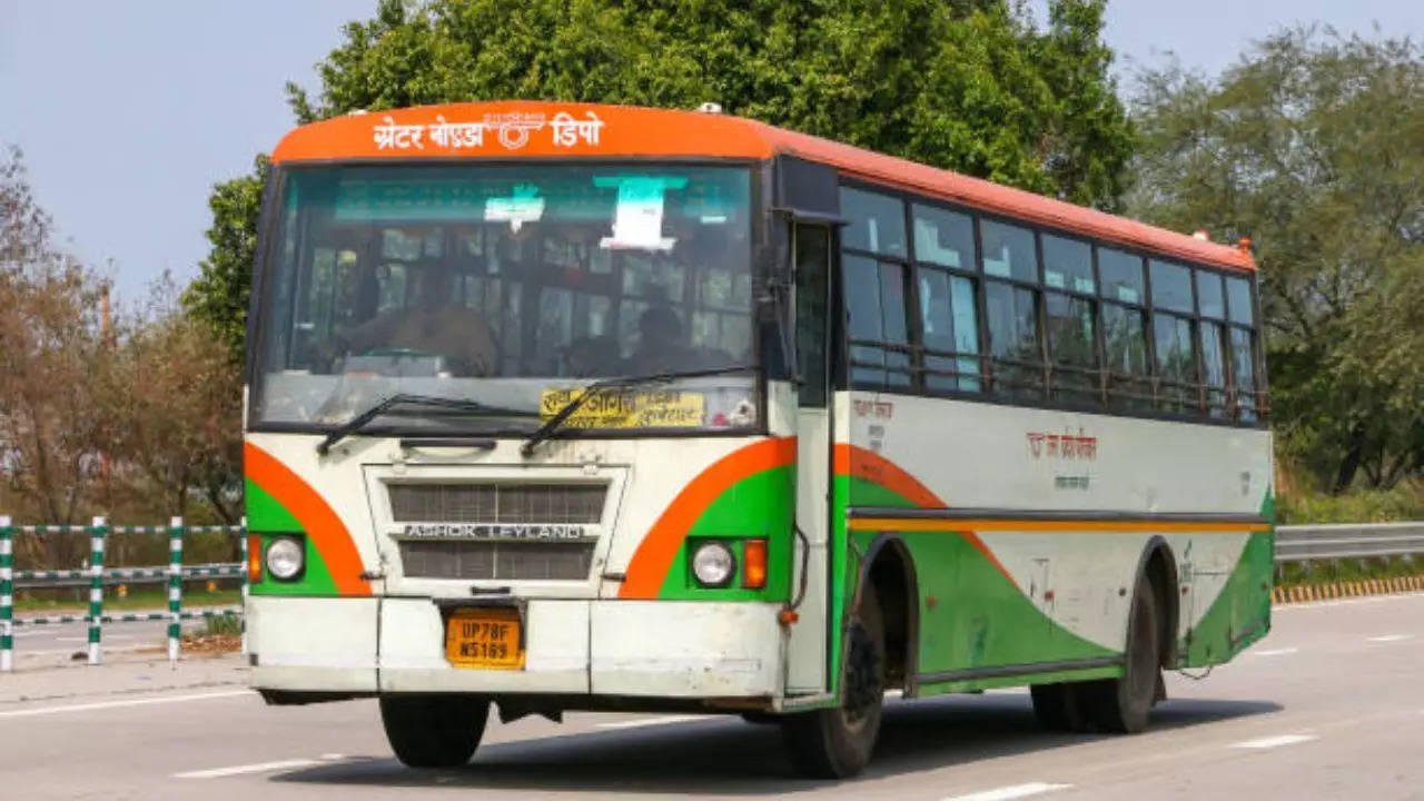 Noida Bus