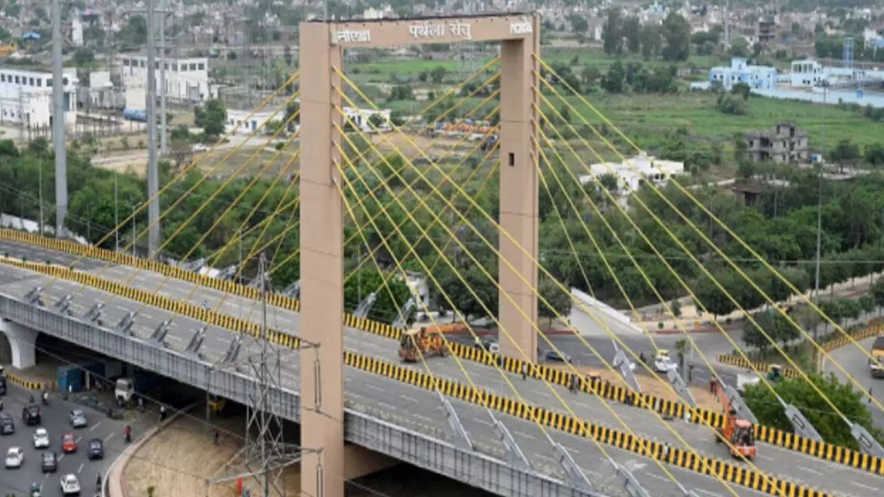 Noida Underpass